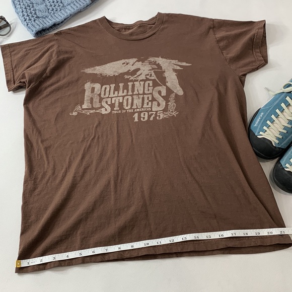 Rolling Stones 1975 Graphics T-Shirt - Picture 5 of 7